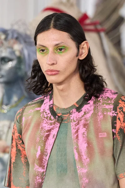 Look 136